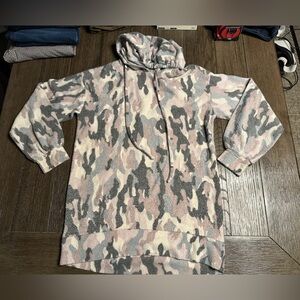 White Birch Women’s Small Fleece Hoodie Pullover in Camo Gray Pink EUC